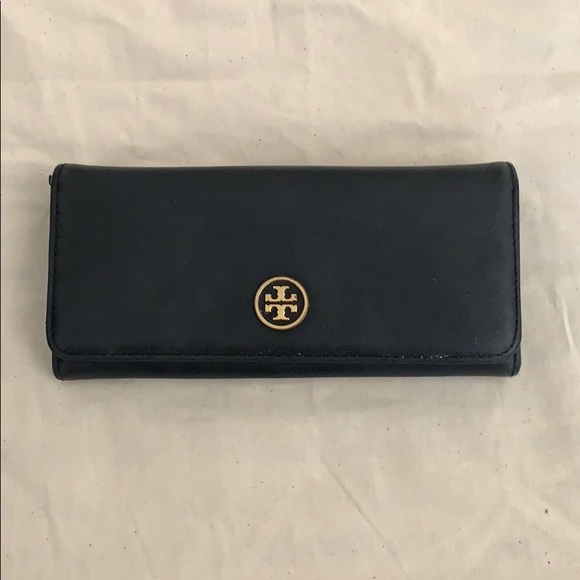 Tory Burch Handbags - Tory Burch Wallet